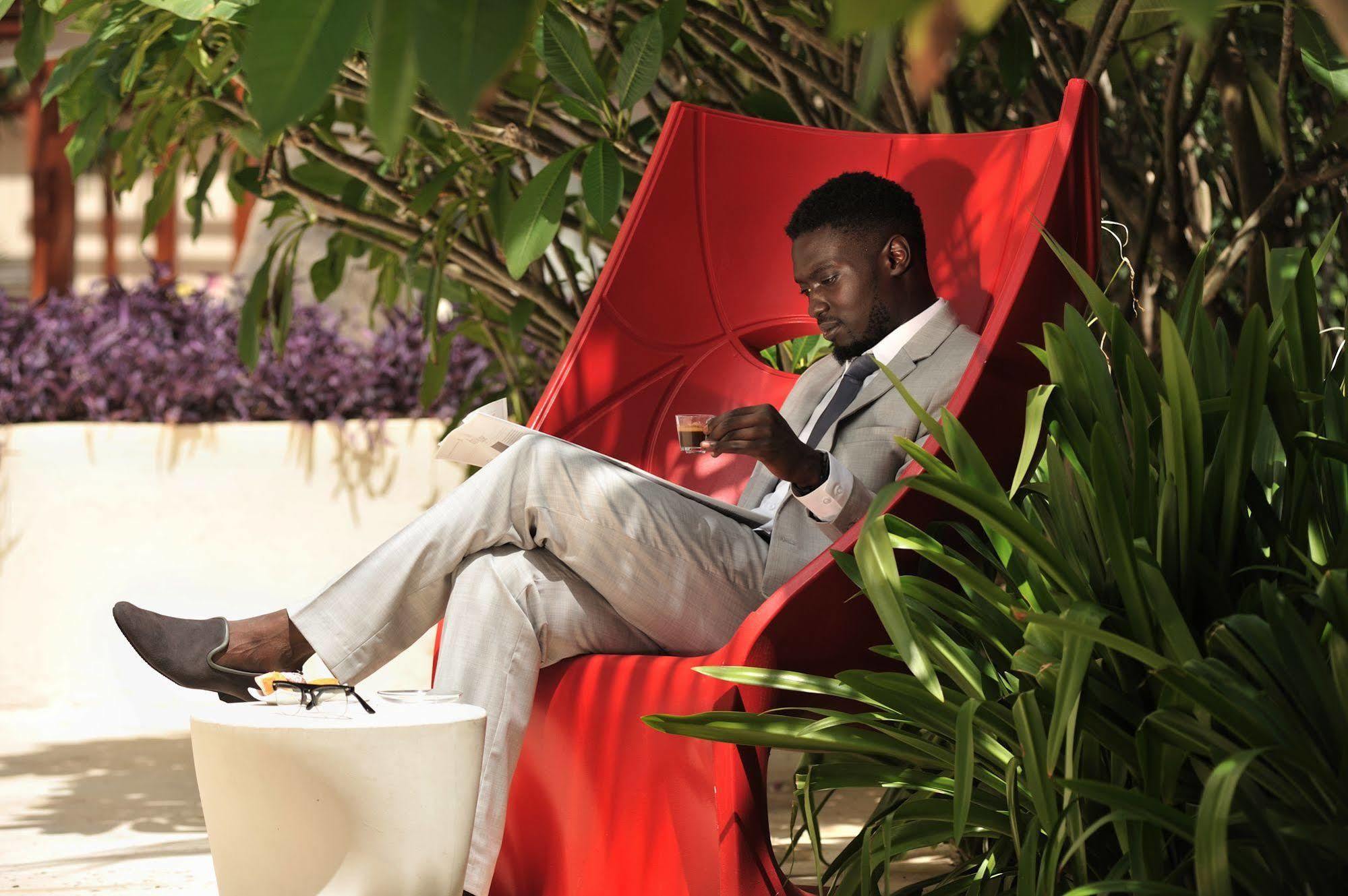 Hotel Ibis Styles Dakar Exterior foto